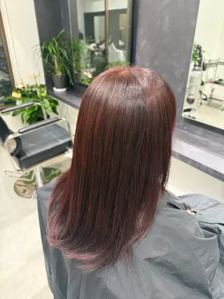 ロング カラー 山添 鈴花のヘアスタイル