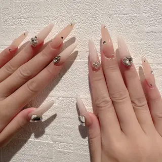 ネイル D-BEAUTY Nailsalonのネイルデザイン