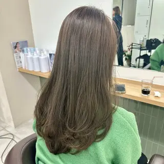 セミロング カラー ブリーチなし/レイヤ ー特化🌈Tommyのヘアスタイル