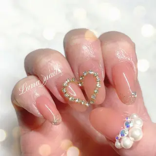 ネイル yuka Luna nailsのネイルデザイン