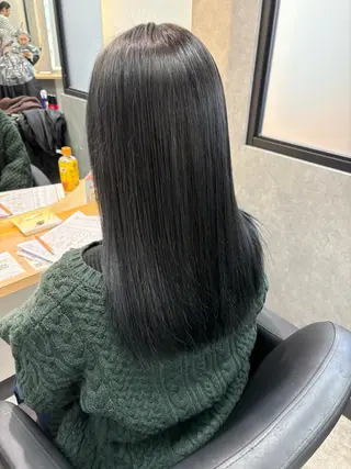 セミロング Ryu✨艶髪 髪質改善ストレート✨のヘアスタイル