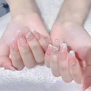 ネイル Queens テイのネイルデザイン
