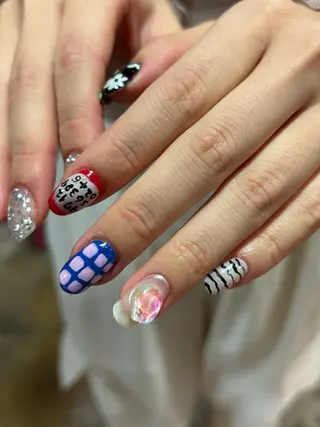 ネイル Nailstudio Hulmのネイルデザイン