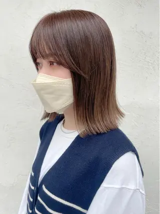 ミディアム カラー 顔周りカット 【オノザワリョウ】のヘアスタイル