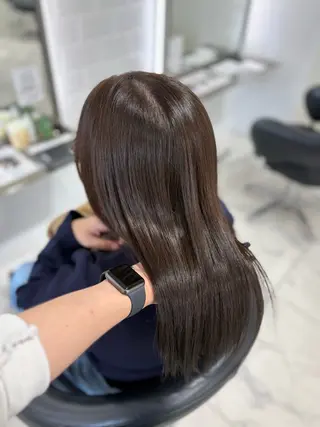 セミロング カラー 透明感艶カラー/ 岡田澪香のヘアスタイル