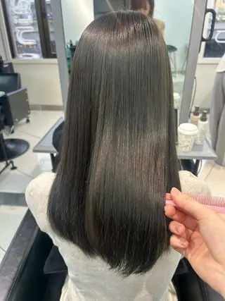 ロング カラー 艶カラー🐳🫧 サヤカ 🐳のヘアスタイル
