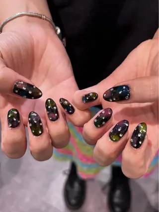 ネイル color.nail 🫧ionaのネイルデザイン