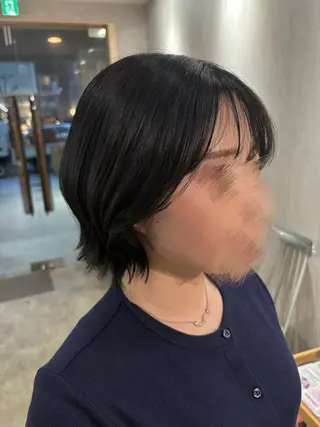ショート カラー 中田 汐梨のヘアスタイル