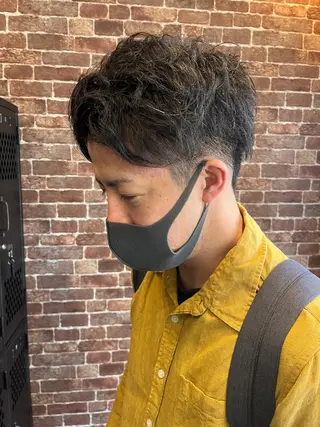 セミロング カラー パーマ ヘアアレンジ メンズ キッズ ネイル マツエク・マツパ アイブロウ 久木原 ゆりのヘアスタイル