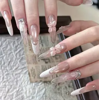 ネイル D-BEAUTY Nailsalonのネイルデザイン