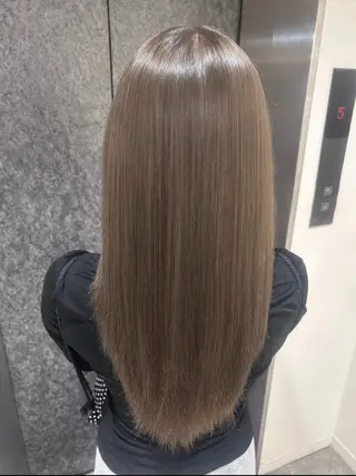 ロング 髪質改善カラー/ 透明感カラー🫧のヘアスタイル