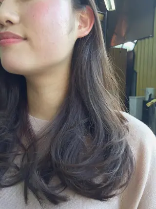 カラー 中村 海のヘアスタイル