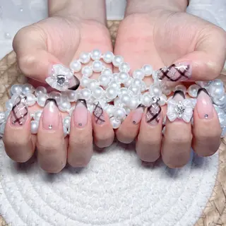 ネイル 🎀M nails✨ ビューティーのネイルデザイン
