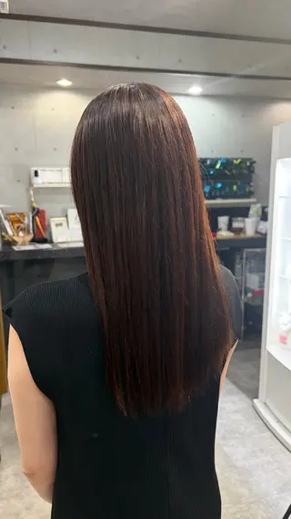 セミロング REVE 美容室のヘアスタイル