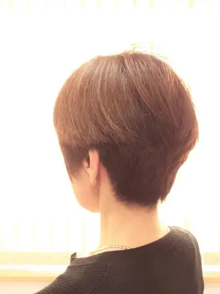 ショート カラー 山田 達也のヘアスタイル