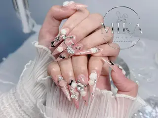 ネイル 🦊Genie🦊 Mika Nailsのネイルデザイン