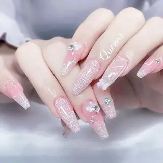 ネイル Queens マオのネイルデザイン