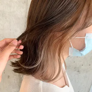 ミディアム 横浜/韓国レイヤー /透明感カラー🌷のヘアスタイル