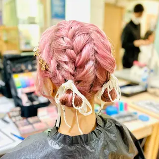 ミディアム ヘアアレンジ 小顔美肌&ヘアメイク 丸山紗來のその他イメージ