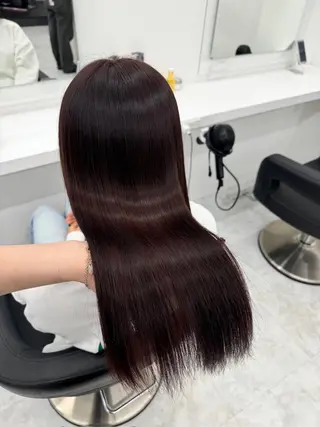 ロング カラー 抜け感レイヤー︴ ニュアンスカラーのヘアスタイル
