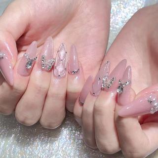 ネイル Queens テイのネイルデザイン