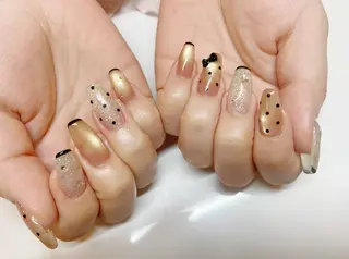 ネイル 若槻 由紀のネイルデザイン