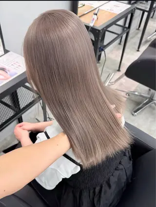 ロング カラー 💘心斎橋ダブルカラ ー💘minamiのヘアスタイル