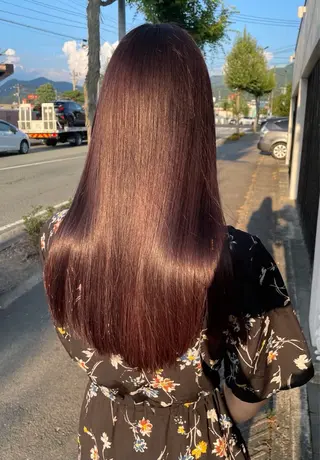 ロング カラー 清野 百叶のヘアスタイル