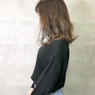 セミロング カラー 髪質改善 中川 翔のヘアスタイル