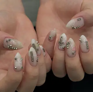 ネイル 🎀 Ayaka_nailのネイルデザイン