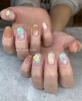 ネイル ネイルルームリッカ 𝐦𝐚𝐲𝐮のネイルデザイン