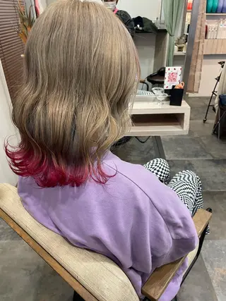セミロング 吉村 夏椰のヘアスタイル