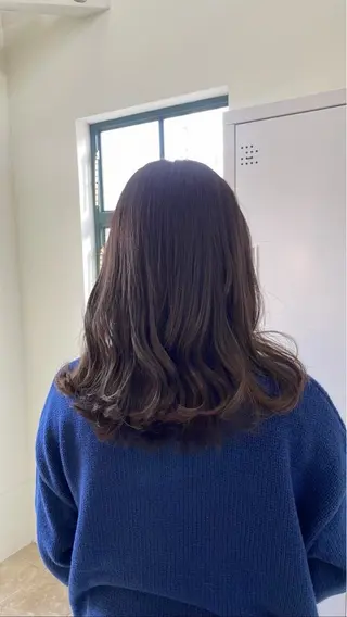 ミディアム 古川 心のヘアスタイル