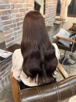 セミロング 縮毛矯正/暖色系 /徳田真緒のヘアスタイル