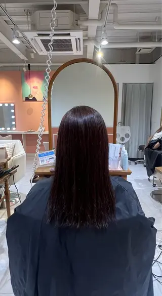 セミロング カラー 橋本 天愛のヘアスタイル