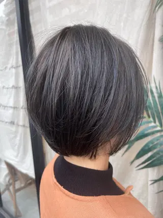ショート カラー 塚本 昂のヘアスタイル