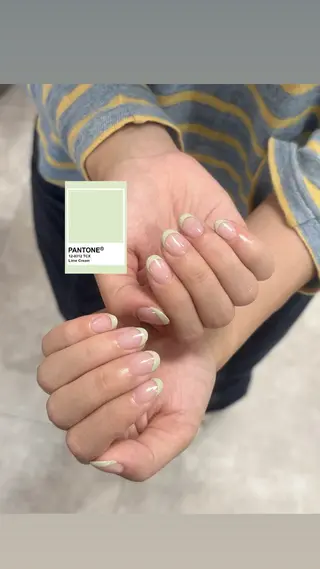 ネイル 宮内 志帆のネイルデザイン