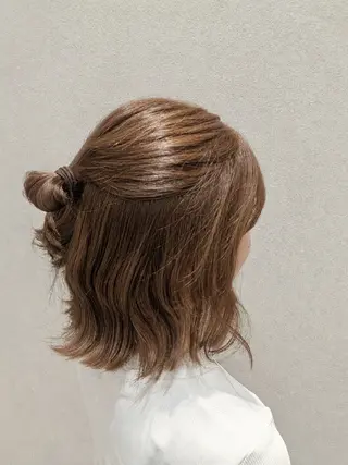 カラー 古屋 美春のヘアスタイル