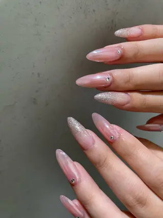 ネイル miki ✴︎ 田町/パラジェルのネイルデザイン