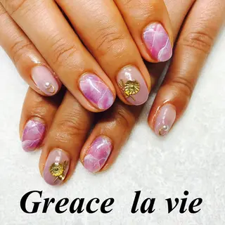 ミディアム カラー パーマ ヘアアレンジ キッズ ネイル マツエク・マツパ Greace  la vieのネイルデザイン