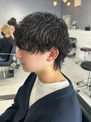 ミディアム パーマ メンズ メンズパーマ特化 勝毛広貴のヘアスタイル