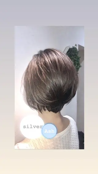 ショート カラー 縮毛矯正/髪質改善/ 艶髪ササキナツミのヘアスタイル