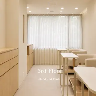 glitter 池袋のネイルデザイン