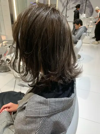 セミロング 斉藤大河 カラー/縮毛矯正のヘアスタイル