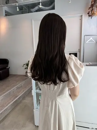 ロング カラー 松坂 真衣のヘアスタイル