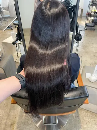 ロング 💫カットはなんでも 得意です✂️のヘアスタイル