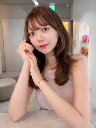 セミロング 藤野 結衣のヘアスタイル