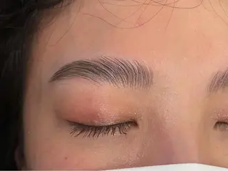 wellbe 泉の眉毛・アイブロウイメージ