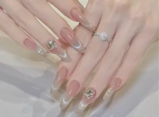 ネイル more glamのネイルデザイン