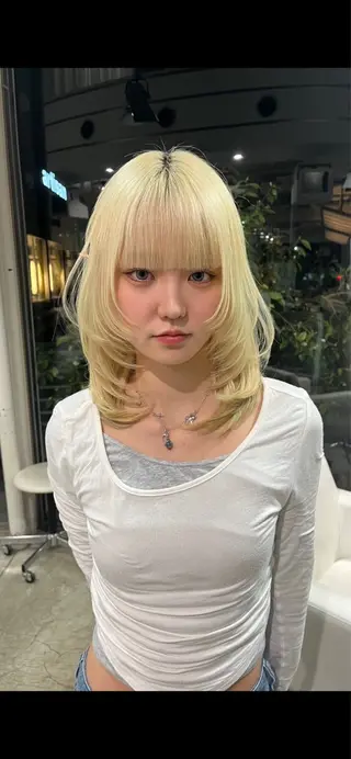 ミディアム 今井 陽南子のヘアスタイル